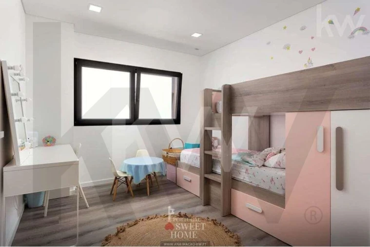 Moradia T6 para Arrendamento em Amora Foto 37