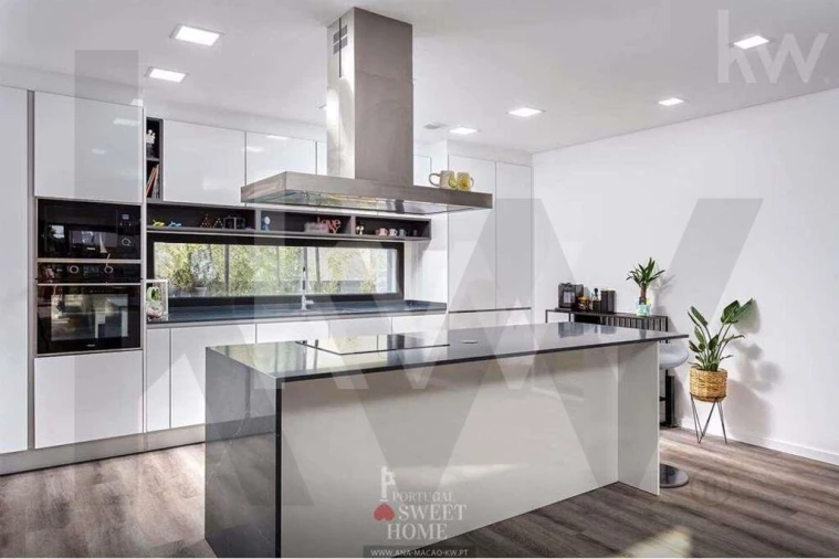 Moradia T6 para Arrendamento em Amora Foto 14