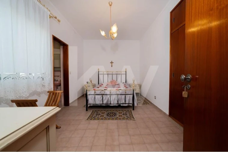 Moradia T5 para Venda em Vila Real de Santo Antonio Foto 53