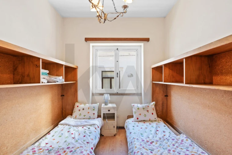 Moradia T4 para Venda em São Martinho do Porto Foto 41