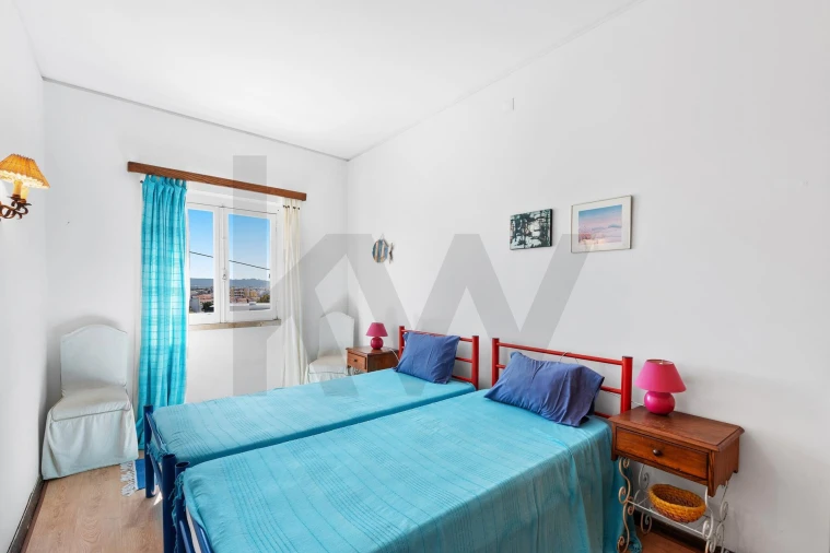 Moradia T4 para Venda em São Martinho do Porto Foto 43