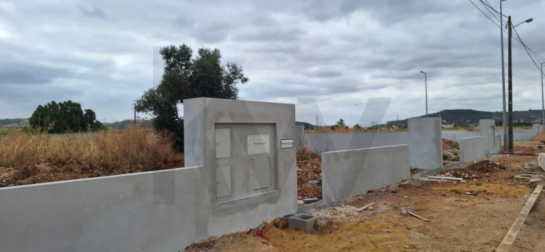 Terreno para Venda em Santo Antão e São Julião do Tojal Foto 4