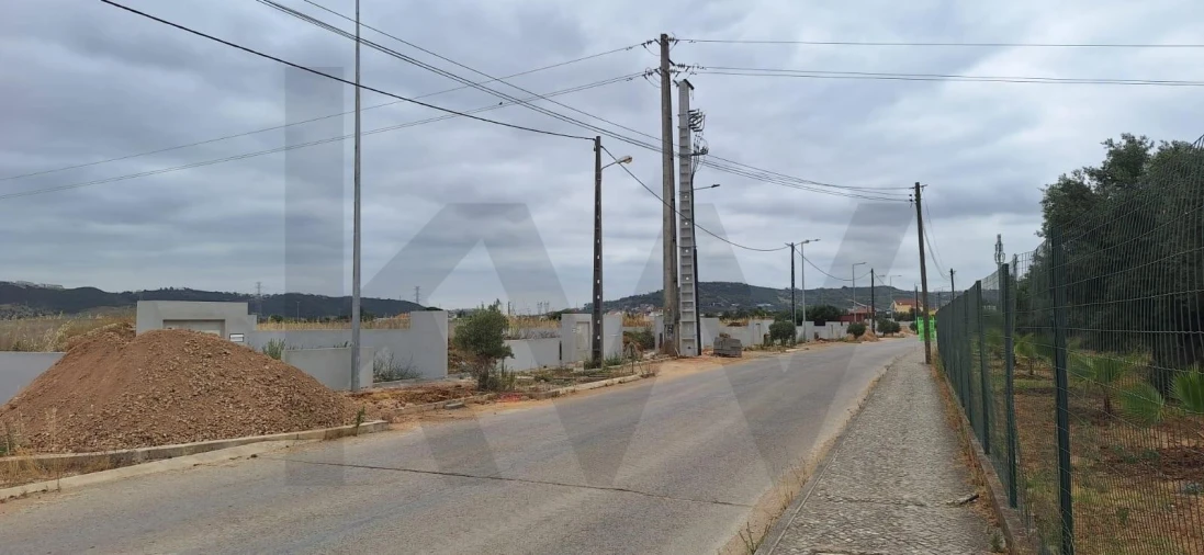 Terreno para Venda em Santo Antão e São Julião do Tojal Foto 6