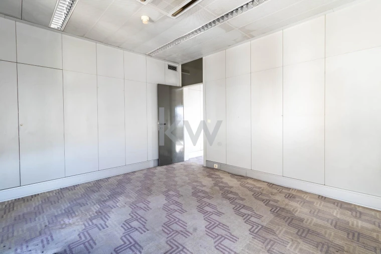 Prédio para Venda em Pena, Quintã e Vila Cova Foto 33