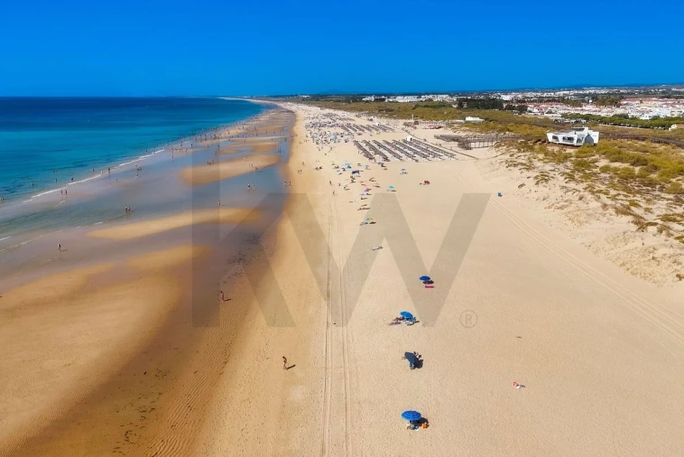 Moradia T4 para Venda em Castro Marim Foto 16