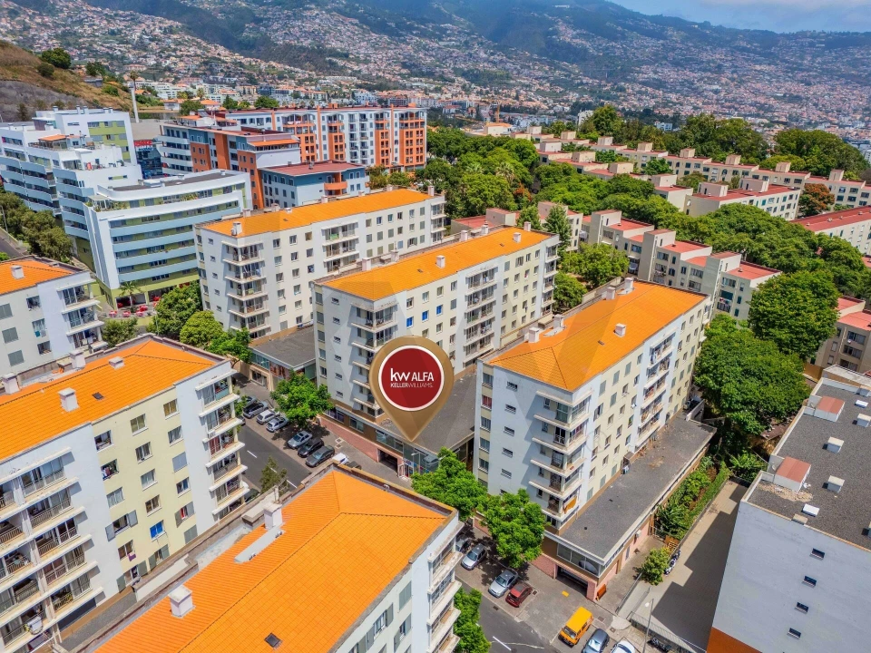 Loja para Trespasse em São Martinho Foto 15