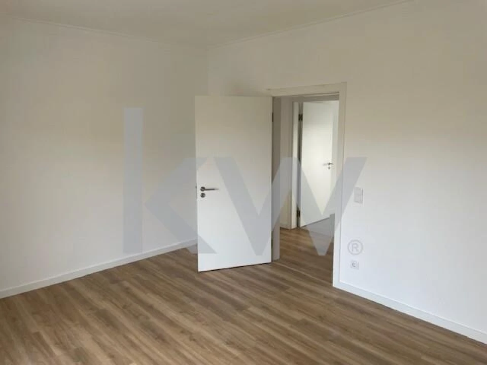 Apartamento T4 para Venda em Fernao Ferro Foto 22