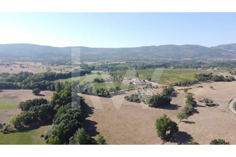 Terreno para Venda em Três Povos Foto 34