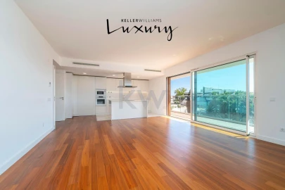 Apartamento T3 para Venda em Albufeira e Olhos de Água