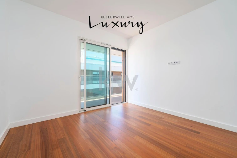 Apartamento T3 para Venda em Albufeira e Olhos de Água Foto 21