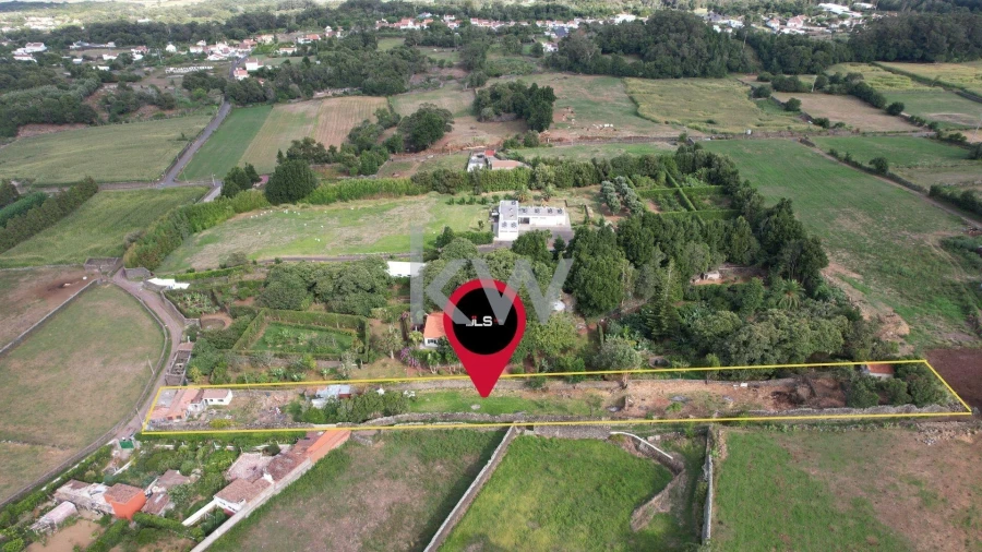 Moradia T3 para Venda em Fenais da Luz Foto 9