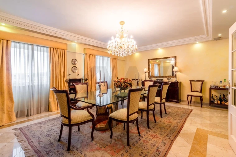 Apartamento T6 para Venda em São Domingos de Benfica Foto 21