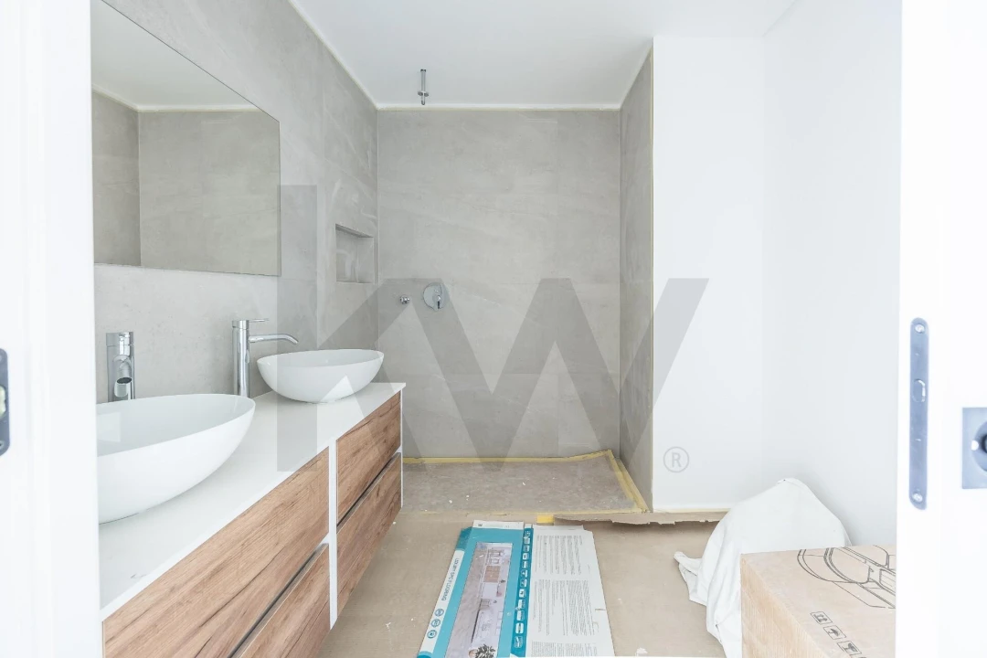 Apartamento T3 para Venda em São Martinho Foto 18