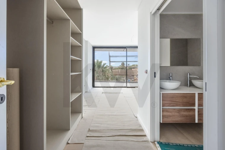 Apartamento T3 para Venda em São Martinho Foto 17