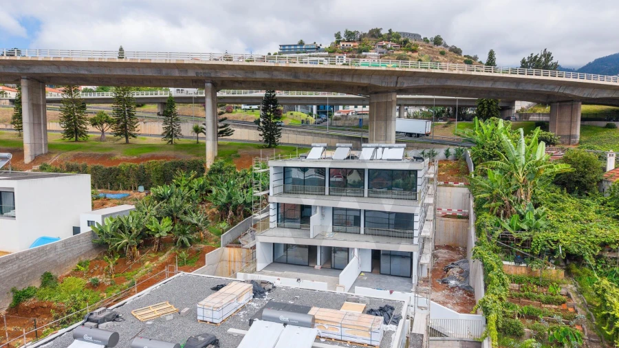 Apartamento T3 para Venda em São Martinho Foto 8