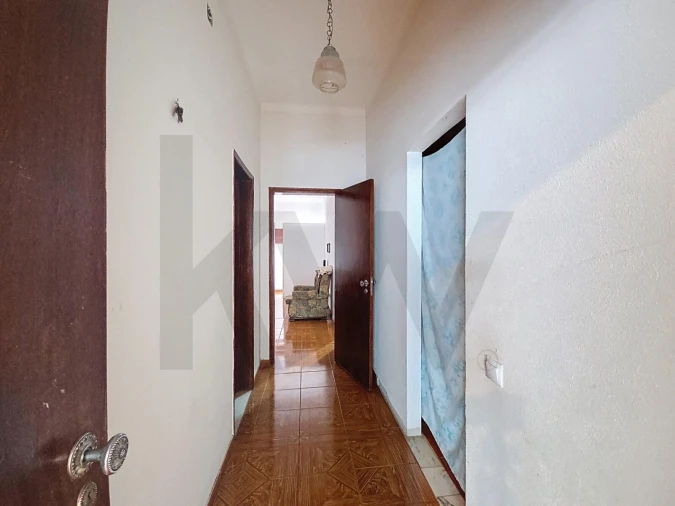 Moradia T3 para Venda em Benfica do Ribatejo Foto 2