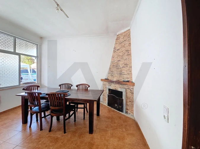 Moradia T3 para Venda em Benfica do Ribatejo Foto 8