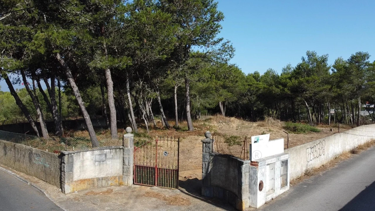 Terreno para Venda em Cascais e Estoril Foto 3