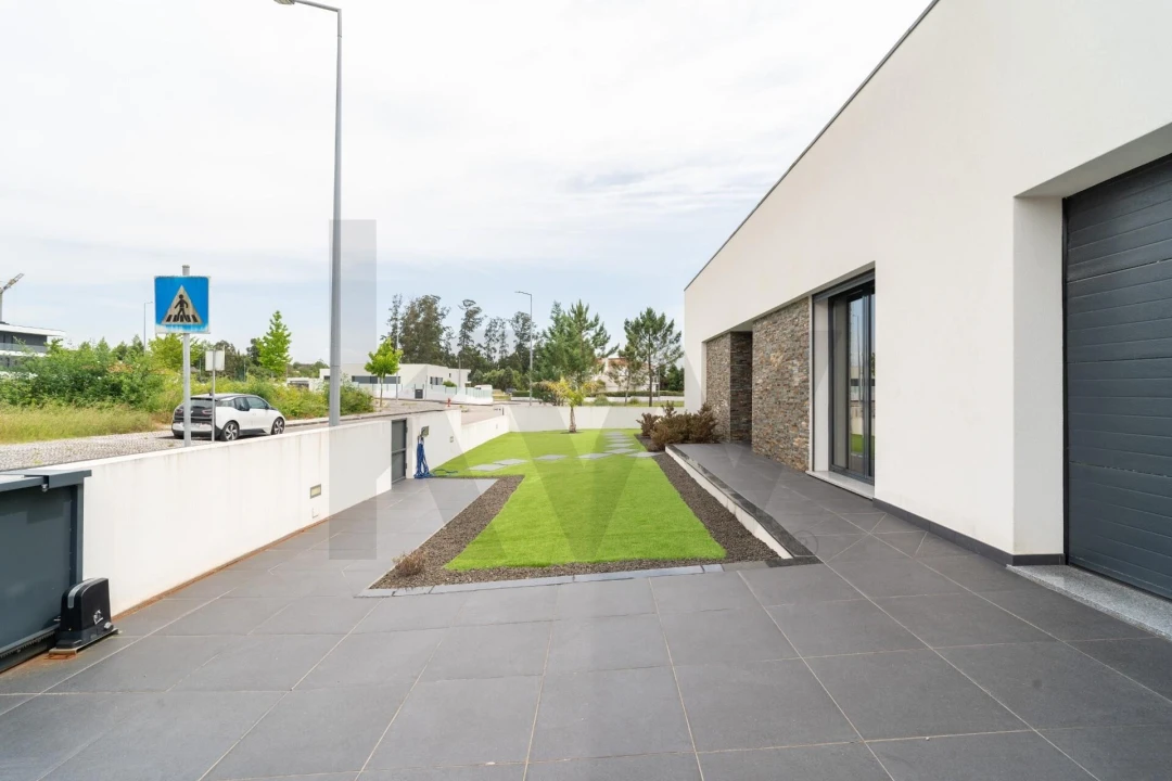 Moradia T5 para Venda em Ançã Foto 46