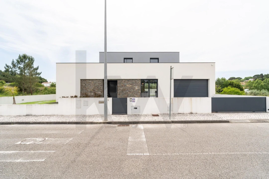 Moradia T5 para Venda em Ançã Foto 3