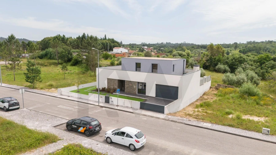 Moradia T5 para Venda em Ançã Foto 55