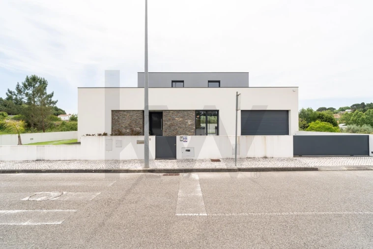 Moradia T5 para Venda em Ançã Foto 3