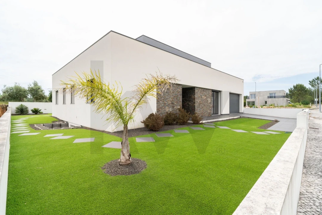 Moradia T5 para Venda em Ançã Foto 2