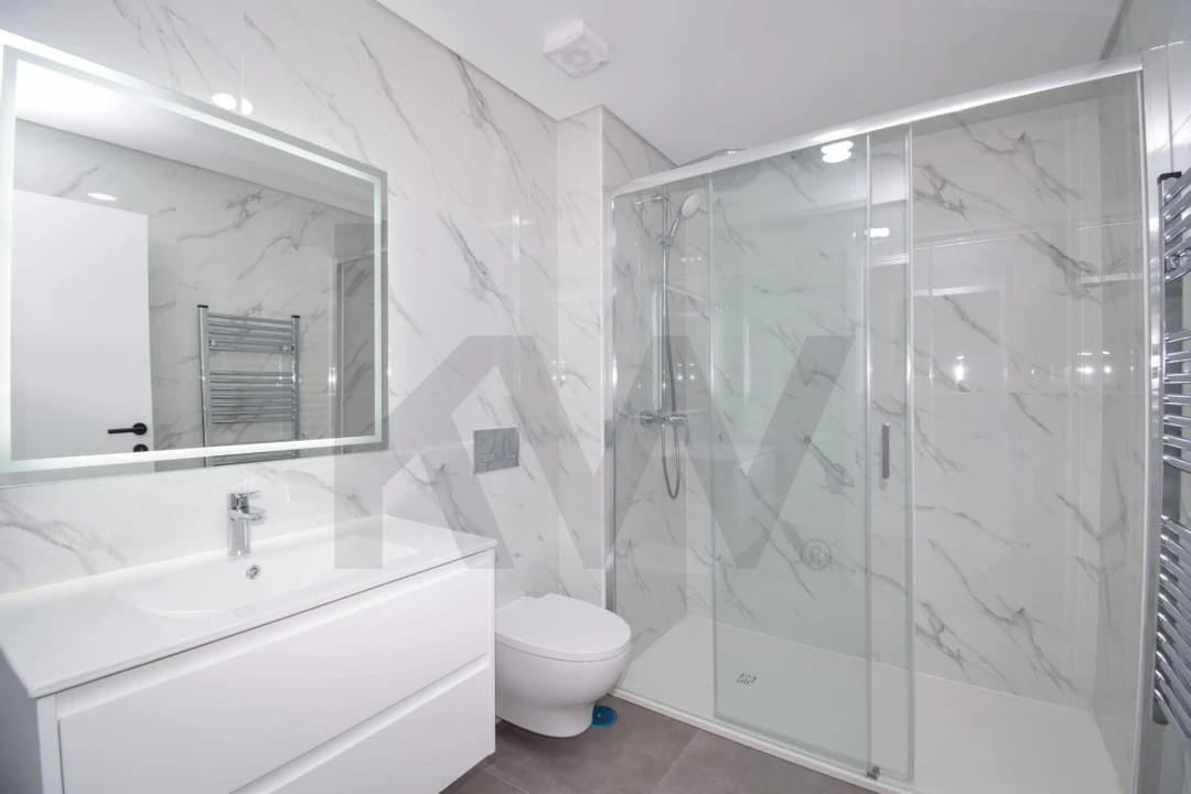 Apartamento T3 para Arrendamento em Ramada e Caneças Foto 18