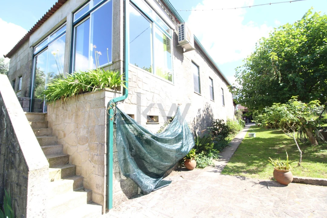 Quinta T3 para Venda em Santa Comba Foto 19