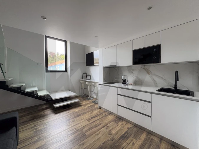 Negócio para Venda em Leiria, Pousos, Barreira e Cortes Foto 39