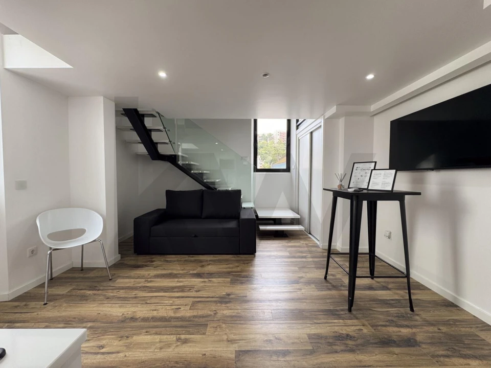 Negócio para Venda em Leiria, Pousos, Barreira e Cortes Foto 31