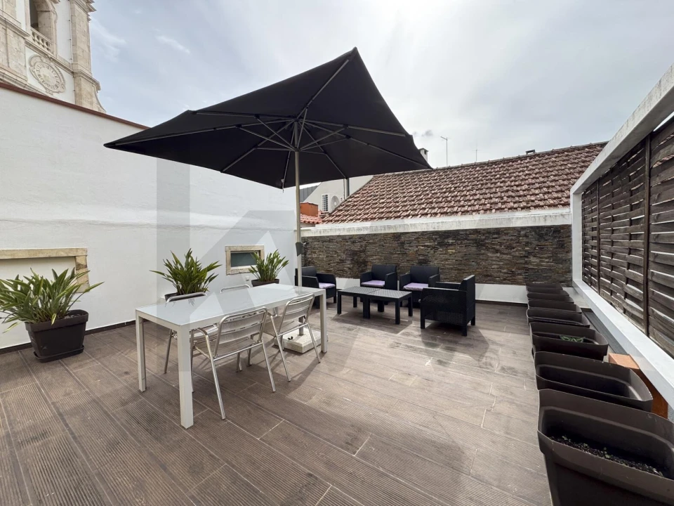 Negócio para Venda em Leiria, Pousos, Barreira e Cortes Foto 19