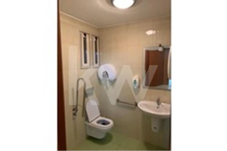 Escritório para Venda em Cedofeita, Santo Ildefonso, Sé, Miragaia, São Nicolau e Vitória Foto 11