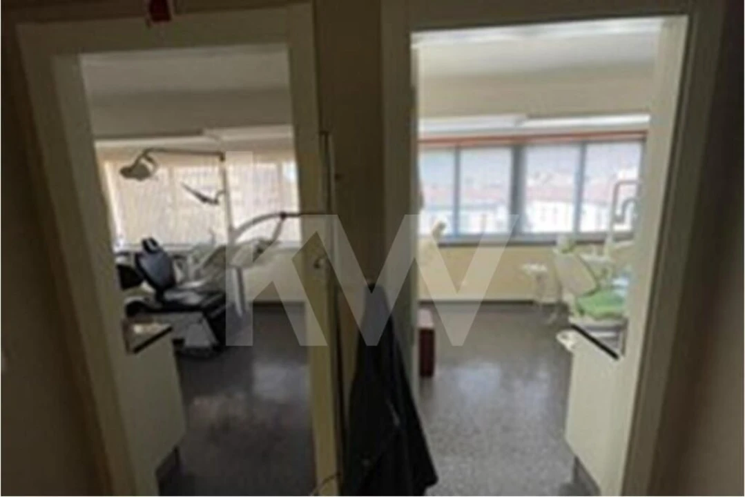 Escritório para Venda em Cedofeita, Santo Ildefonso, Sé, Miragaia, São Nicolau e Vitória Foto 8