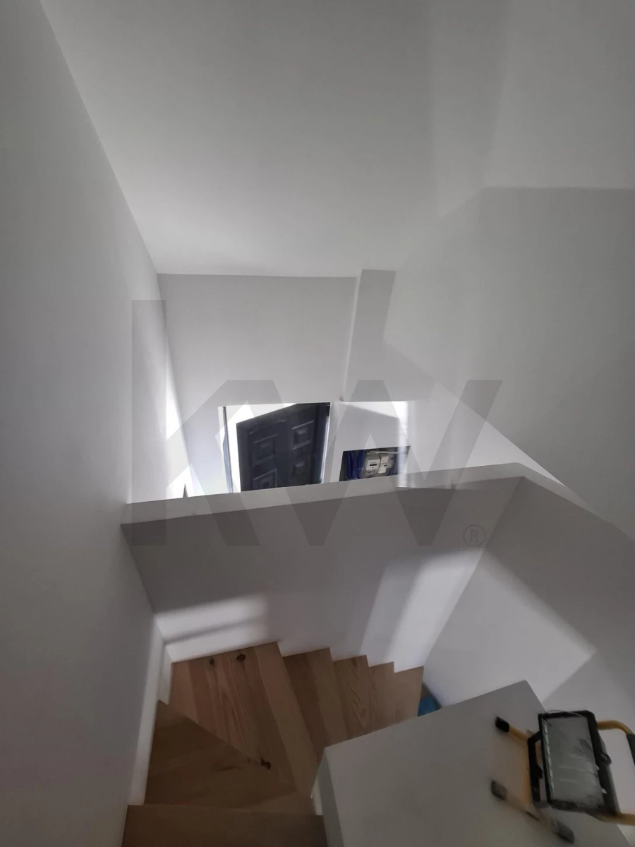 Prédio para Venda em Mafamude e Vilar do Paraíso Foto 21