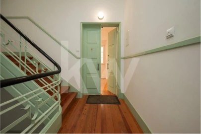 Apartamento T4 para Arrendamento em Campo de Ourique