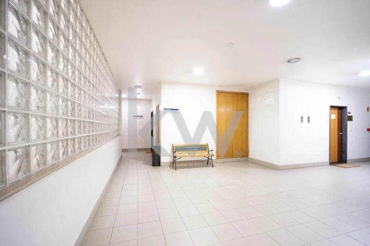 Escritório para Venda em São Martinho do Bispo e Ribeira de Frades Foto 13