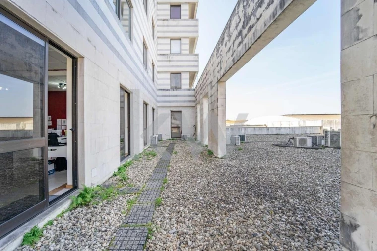 Escritório para Venda em São Martinho do Bispo e Ribeira de Frades Foto 3