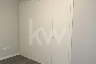 Apartamento T2 para Venda em Sesimbra (Santiago)