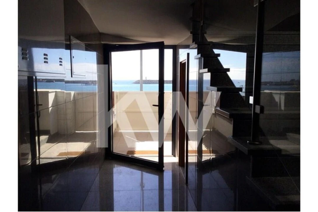 Apartamento T2 para Venda em Sesimbra (Santiago) Foto 4