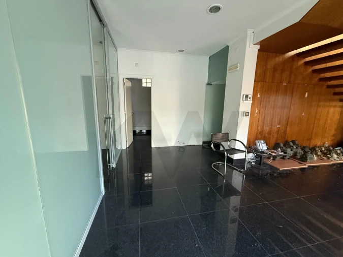 Armazém para Arrendamento em Oeiras e São Julião da Barra, Paço de Arcos e Caxias Foto 28