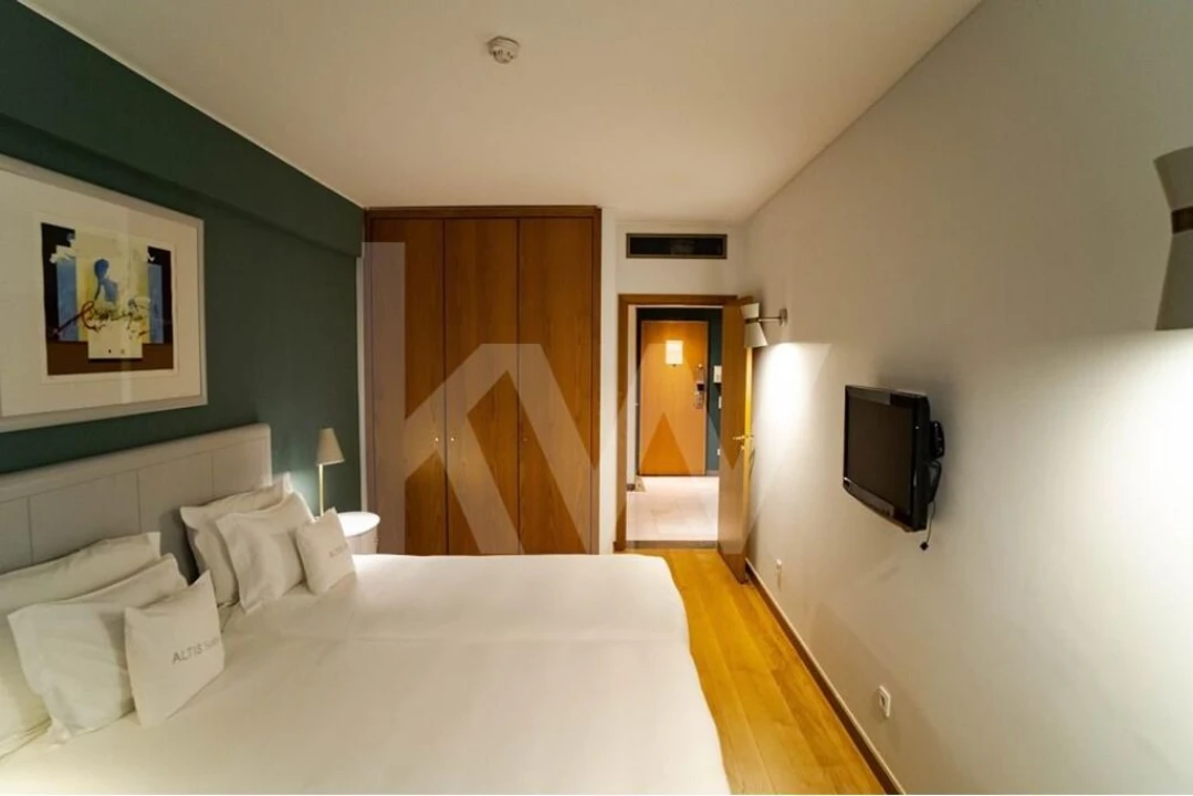 Apartamento T1 para Venda em Santo António Foto 8