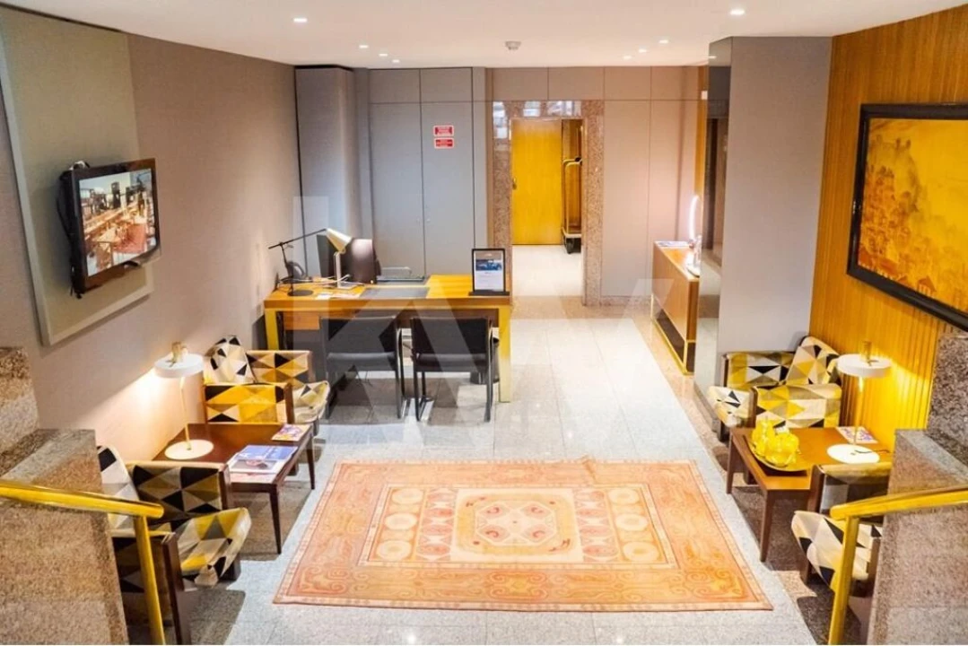 Apartamento T1 para Venda em Santo António Foto 18