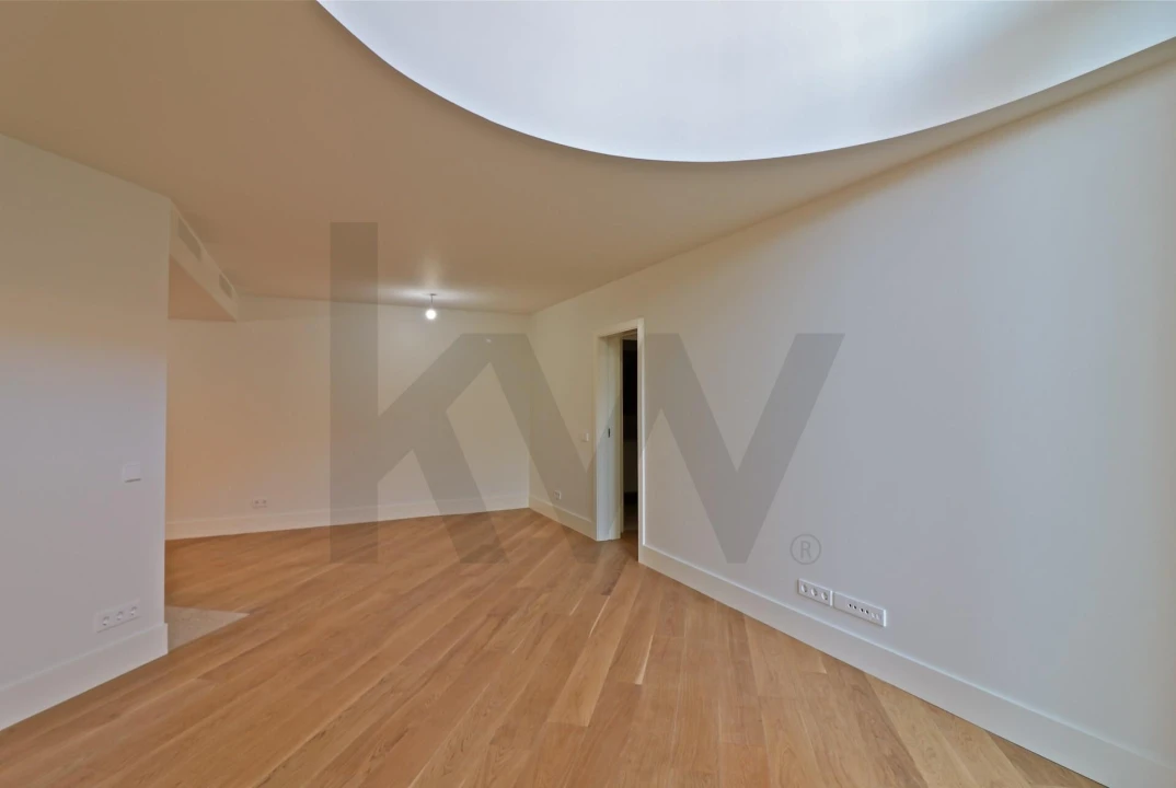 Apartamento T2 para Venda em Santo António Foto 21