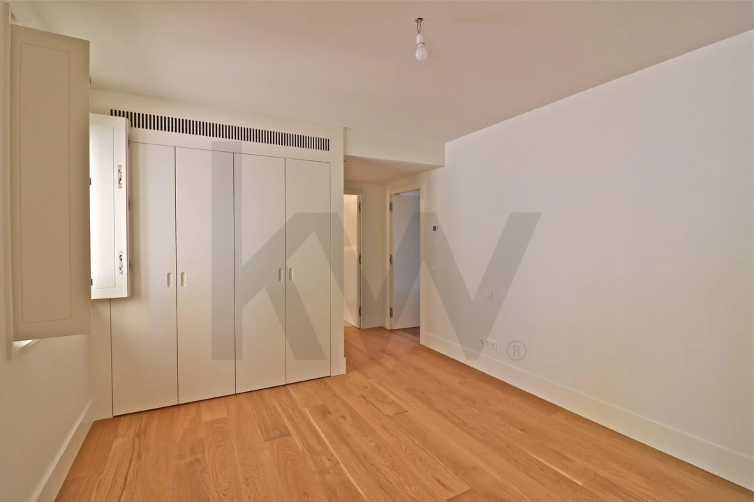 Apartamento T2 para Venda em Santo António Foto 10