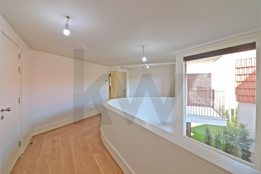 Apartamento T2 para Venda em Santo António Foto 15