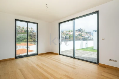 Apartamento T3 para Venda em Funchal (São Pedro)
