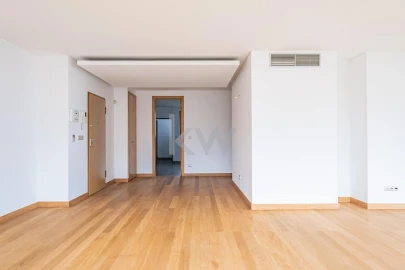 Apartamento T3 para Venda em Funchal (São Pedro)