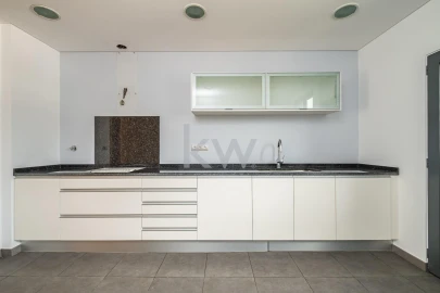 Apartamento T3 para Venda em Funchal (São Pedro)