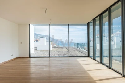 Apartamento T3 para Venda em Funchal (São Pedro)